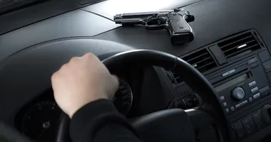 Imagem ilustrativa da imagem Tiroteio entre motorista e lalaus deixa trabalhador ferido em Salvador