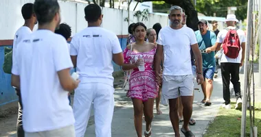 Imagem ilustrativa da imagem Treineiros e experientes ganham apoio tamanho família no Enem