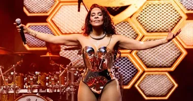 Imagem ilustrativa da imagem Vídeo: Silvânia Aquino abre o jogo sobre saída da Calcinha Preta