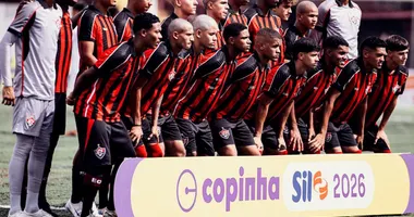 Imagem ilustrativa da imagem Vitória perde para Flamengo 'genérico', mas se classifica na Copinha