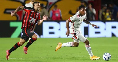 Imagem ilustrativa da imagem Vitória x Flamengo: saiba onde assistir, prováveis escalações e mais