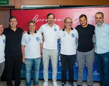 Corrida do Bahia vira festival com 15 mil pessoas e campanha Novembro Negro