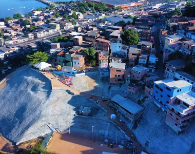 Morador relata cenário da rua onde crime aconteceu