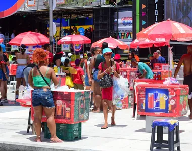 Ambulantes vão passar por capacitação para Iemanjá e Carnaval