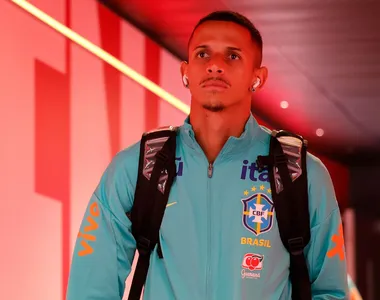 Lateral tem chances de estrear com a camisa do Brasil nesta terça-feira (18)