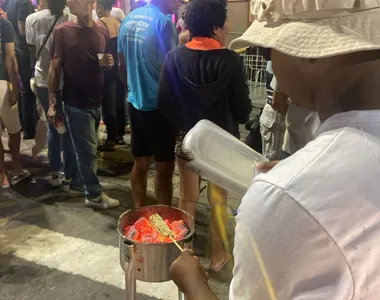 Henrique Araújo tá tirando uma boa grana com o queijo coalho