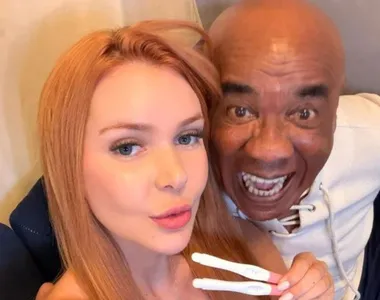 Flávia Barone e Kid Bengala