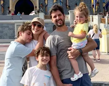 Filho mais velho de Claudia Leitte chamou atenção dos fãs