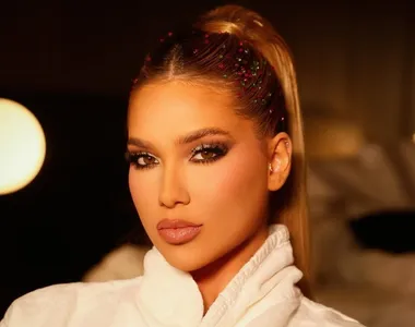 Virgínia Fonseca cantou música de Oh Polêmico