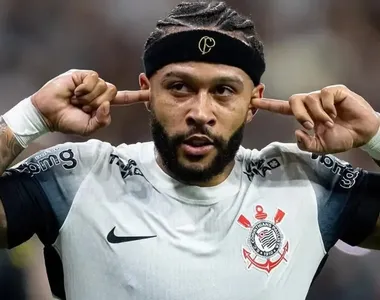 Depay, atacante do Corinthians