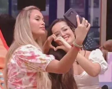 Sarah e Juliette se conheceram no BBB 21