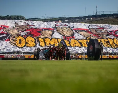 Torcida rubro-negra no Barradão