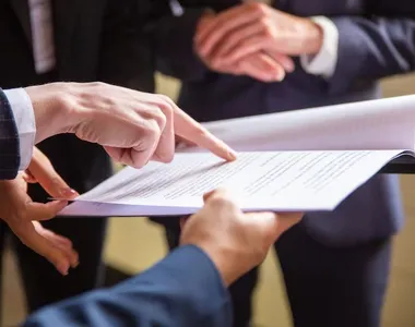 PT e PL buscam figuras da internet para as eleições