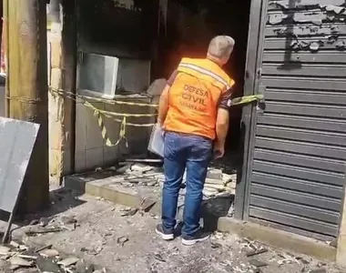 Botijão estava sendo trocado em cozinha ainda em funcionamento