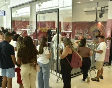 Público segue ansioso pra conhecer os participantes