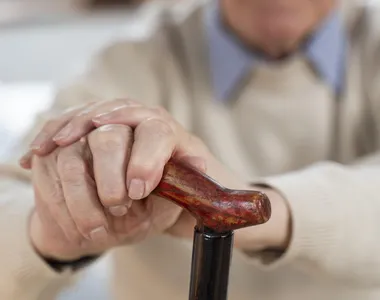 Família começou a desconfiar das transações feitas pelo idoso