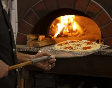 Para as oportunidades que exigem experiência, o candidato deve comprovar o tempo de serviço