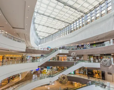 Lojas de shoppings estarão fechadas