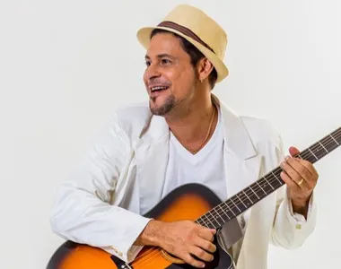 Edu estreia sua primeira noite de Stand Up Music