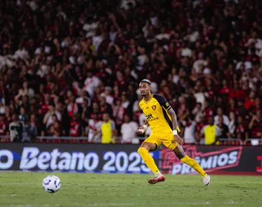 Derik Lacerda foi especulado como alvo do Bahia e do Grupo City
