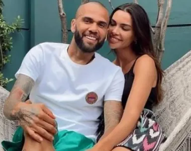 Dani Alves e Joana Sanz
