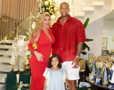Léo Santana brotou na ceia do Natal da família após show na Boa Vista do Lobato