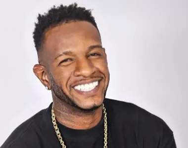 Helder Marcos, O Biruta (banda A Invasão)