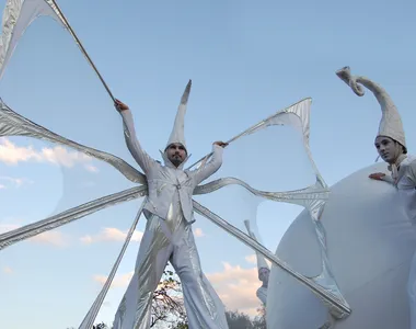 Artistas do Brasil e de outros países devem participar