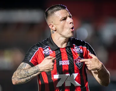 Renato Kayzer tem sete gols no Brasileirão 2025