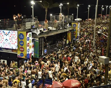 Furdunço reuniu uma multidão