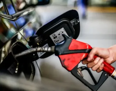 A última alteração no valor da gasolina tinha sido em outubro de 2025