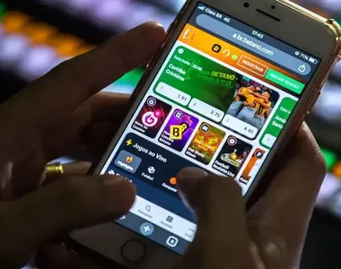 Beneficiários do Bolsa Família gastaram mais de R$ 3 bilhões em bets