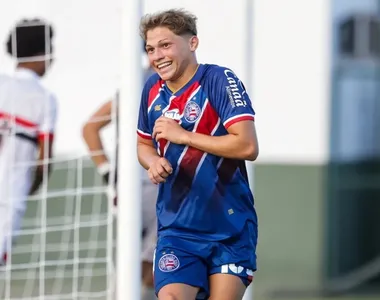 Dell, atacante do Bahia