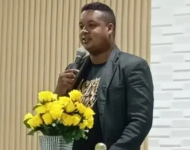 Polícia procura autores do crime