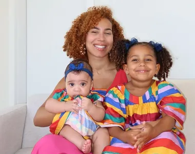 Filha mais velha de Keila Pinheiro sofreu preconceito por causa do cabelo