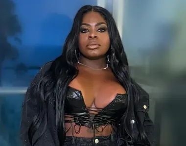 Jojo Todynho também turbinou seios