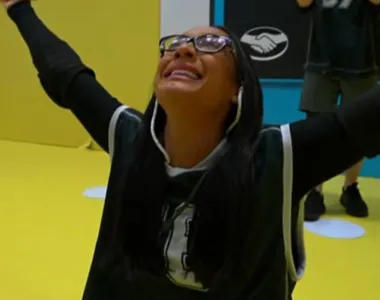 Maxiane perdeu tudo em apenas 5 horas de liderança