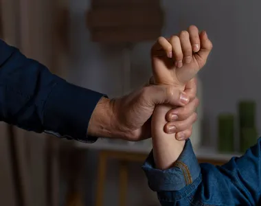 Genitor abusava filha desde os 7 anos