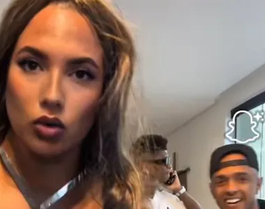 Magnata chamou até a Virgínia da ‘Deep Web’ para participar do clipe
