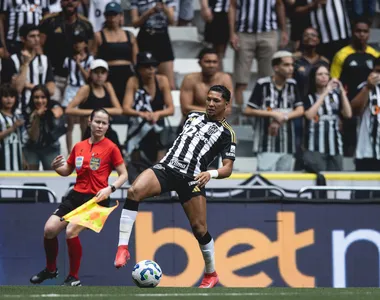 Rony em ação com a bola