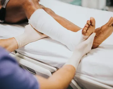 Cirurgias serão feitas em pés e tornozelos