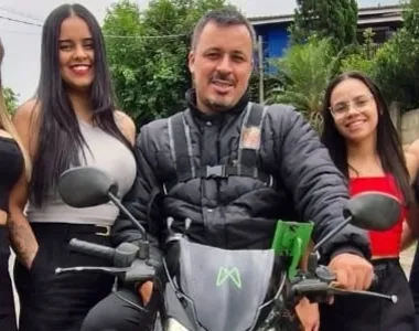 "Casal" compartilha a rotina nas redes sociais