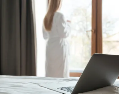 Plataformas como Airbnb não entram na definição oficial