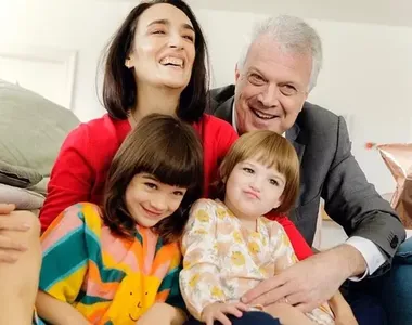 Maria Prata, Pedro Bial e as filhas