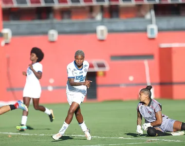 Rhaizza marcou o único gol do primeiro duelo da final