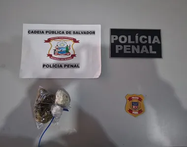 Material apreedido pela polícia