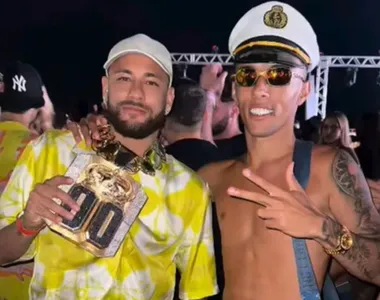 Jogador de futebol Neymar Jr. e o influenciador Buzeira