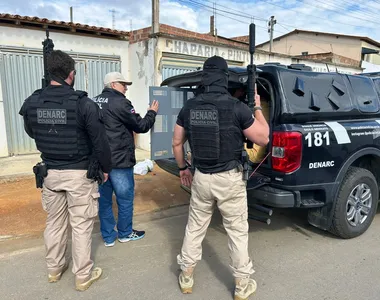 Policiais cumpriram nove mandados de busca e apreensão