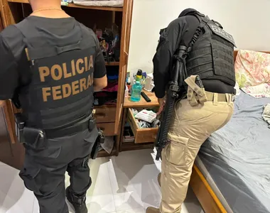 Nove mandados de busca e apreensão foram realizados na manhã desta terça-feira (27)