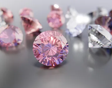 Polícia descobriu carga de diamantes levada em carro roubado